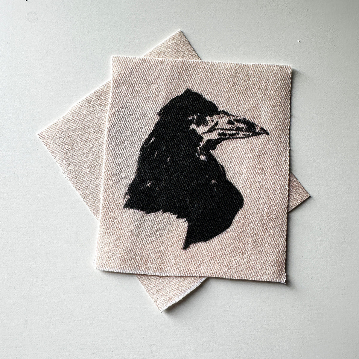 Raven&#39;s Head Sew-On Fabric Patch