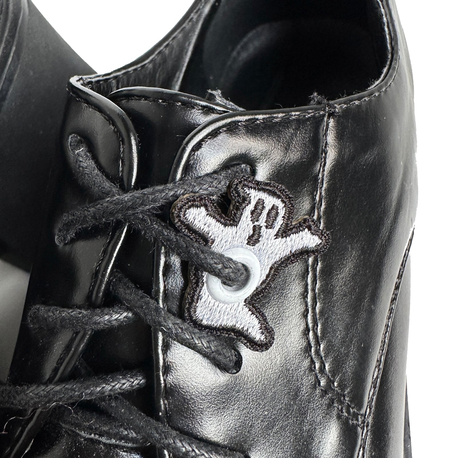 Ghost Shoe & Skate Lace Charm Set-ESPI LANE