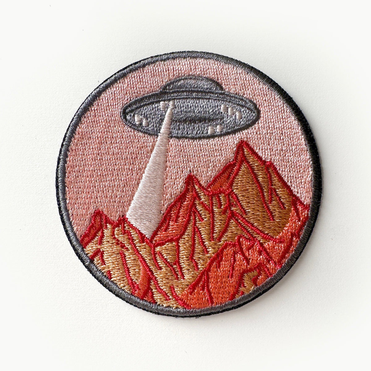 Mountain UFO Vintage Retro Iron On Patch-ESPI LANE