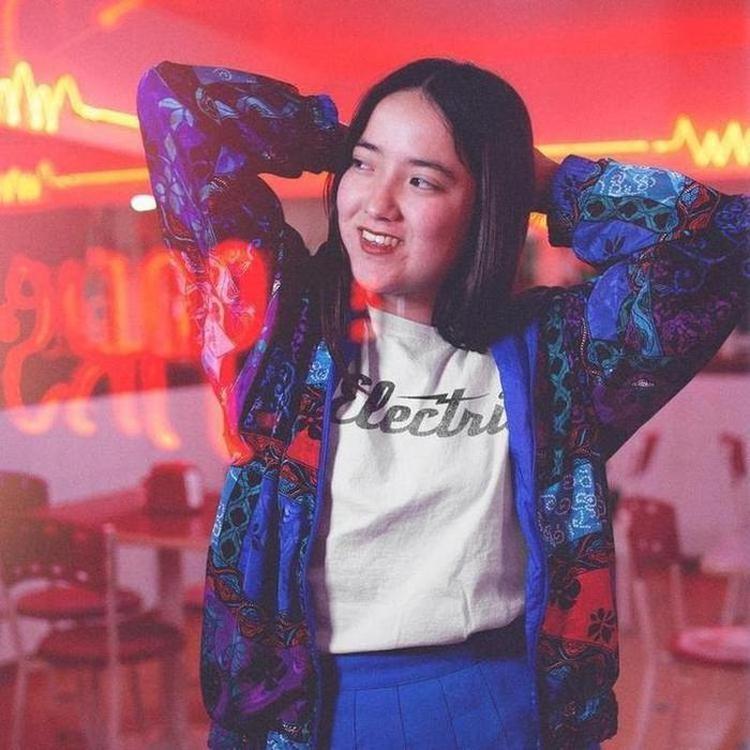 Electric Bolt Graphic T-Shirt-ESPI LANE