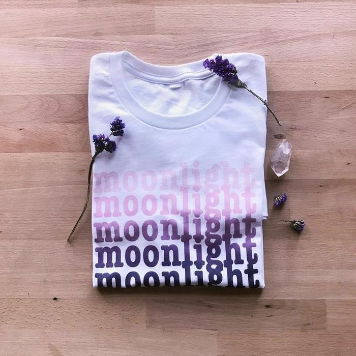 Moonlight Womens Graphic T-Shirt-ESPI LANE