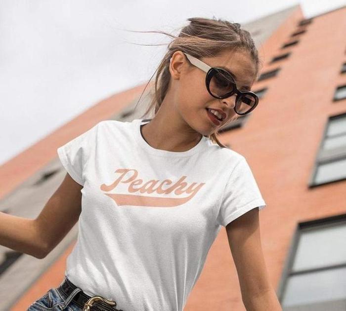 Peachy Vintage Graphic Tee-ESPI LANE